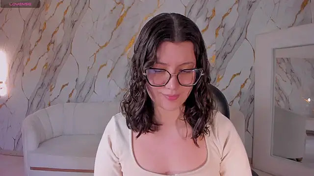 Snapshot of AmberFarrell chatting on 07/08/26, 08:46 AmberFarrell online show from 07/08/26, 08:46