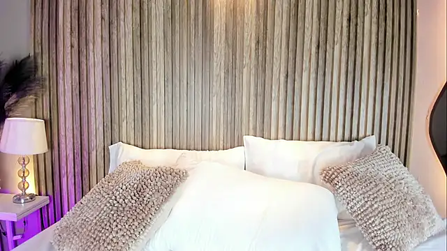 HannaPaola online show from 03/20/26, 10:36