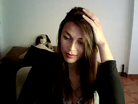 Hanna Charming online show from 12/18/24, 08:57