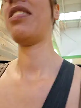 Hanna Charming online show from 06/09/26, 07:03