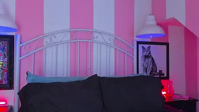 Liah Grey8 online show from 09/12/25, 09:15