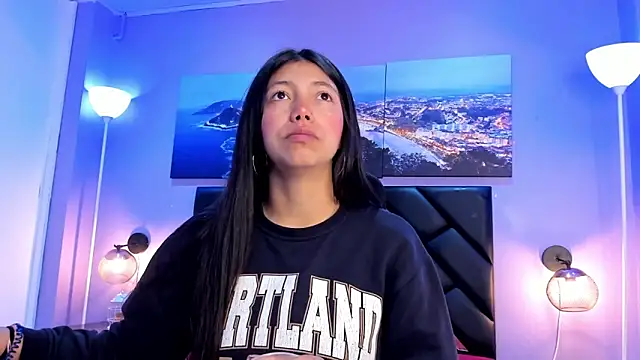 KimberlyVillaLobos online show from 04/17/26, 11:13