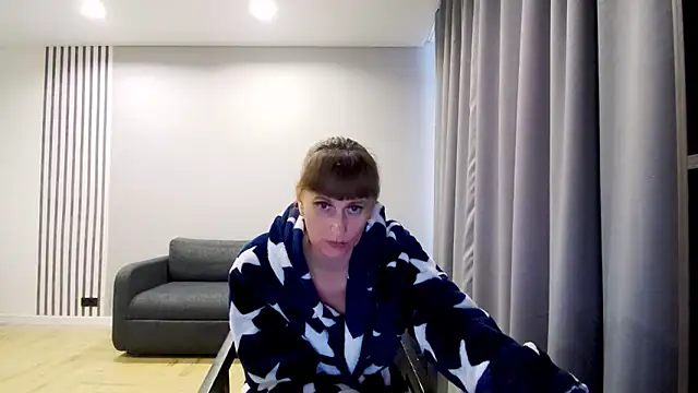 Daniella Lorente online show from 02/18/25, 05:31