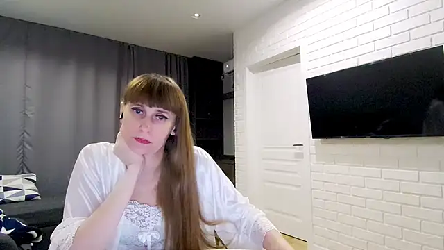 Daniella Lorente online show from 02/18/26, 10:17