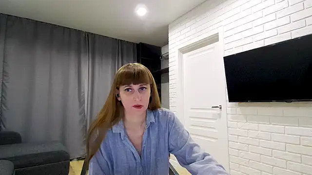 Daniella Lorente online show from 04/14/26, 01:11