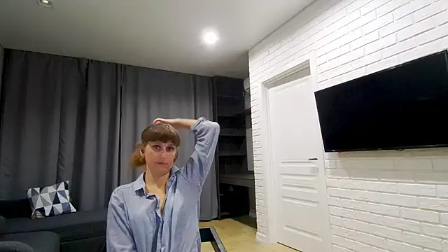 Daniella Lorente online show from 07/30/26, 12:53