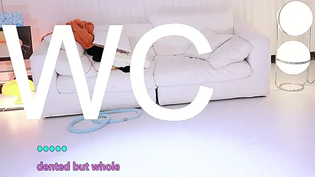 Roseonly  online show from 04/26/26, 01:20