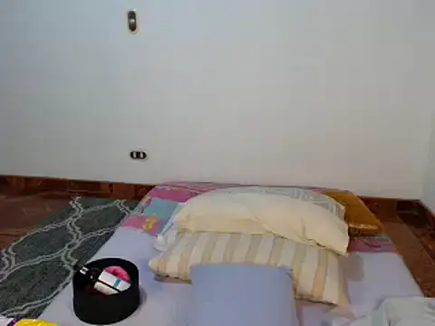 JulieeHabubu online show from 02/09/25, 01:00