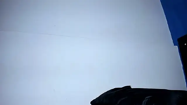 skinnycollins1 online show from 11/11/25, 02:11