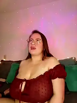 soofy   online show from 10/20/25, 04:35