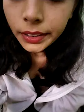 Sexy Mushroom online show from 12/13/25, 08:47