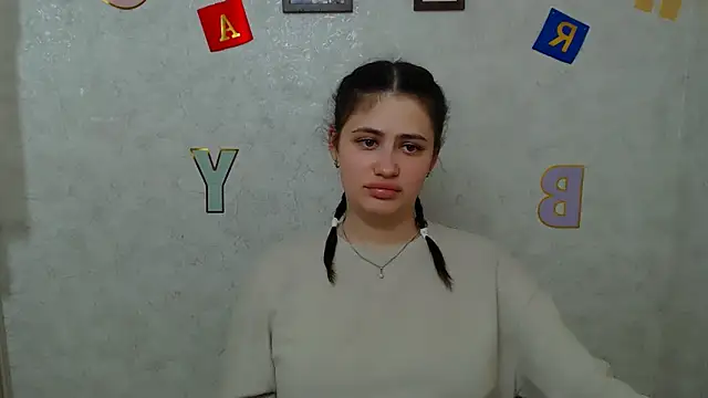 Snapshot of AliceSexyyy_ chatting on 03/20/25, 02:42 AliceSexyyy online show from 03/20/25, 02:42