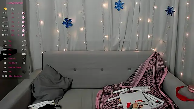 Emily Strikeee online show from 12/11/24, 12:55