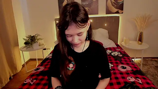 Emily Strikeee online show from 05/15/26, 01:45