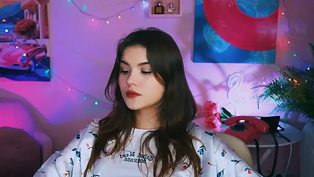 Snapshot of EvaThopson chatting on 12/21/24, 11:33 EvaThopson online show from 12/21/24, 11:33