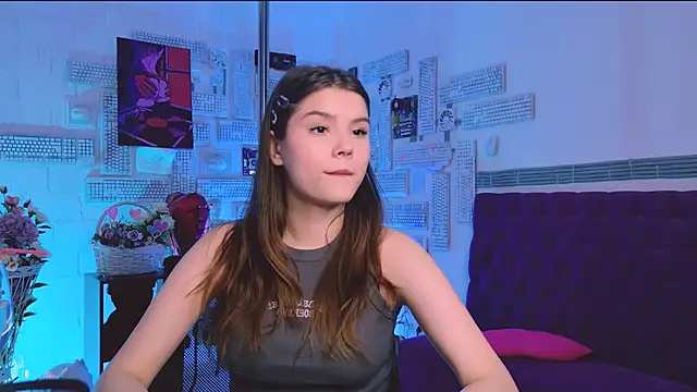 Snapshot of EvaThopson chatting on 02/28/25, 11:58 EvaThopson online show from 02/28/25, 11:58