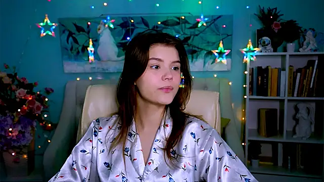 EvaThopson online show from 03/04/25, 08:02