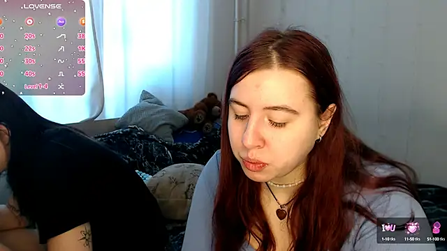 Snapshot of BettyandRich_ chatting on 02/13/25, 08:48 BettyandRich online show from 02/13/25, 08:48