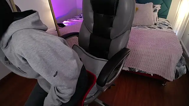 Escarlett Wii online show from 01/30/25, 12:48