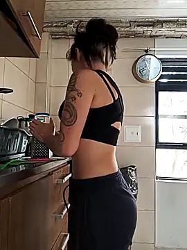 Tefannyy  online show from 10/02/25, 04:25