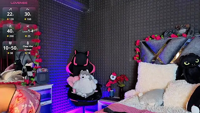 SolBeaumont1 online show from 02/24/26, 07:56