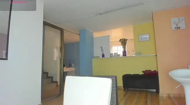 Snapshot of Selenakyle92_ chatting on 02/18/25, 06:37 Selenakyle92 online show from 02/18/25, 06:37