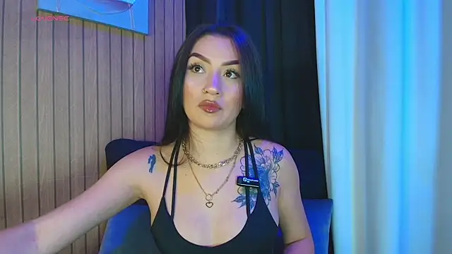 Snapshot of ArkaBella chatting on 11/03/25, 07:26 ArkaBella online show from 11/03/25, 07:26