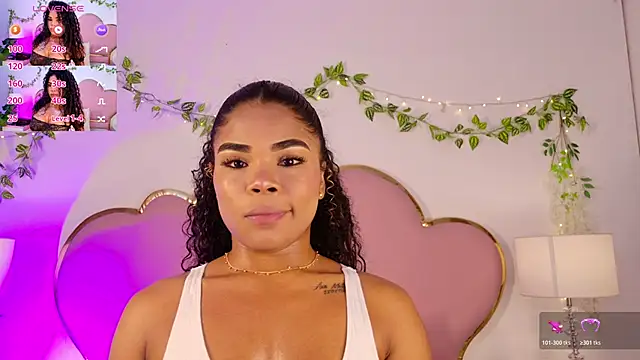 Snapshot of NahiaraReina chatting on 02/07/26, 01:26 NahiaraReina online show from 02/07/26, 01:26