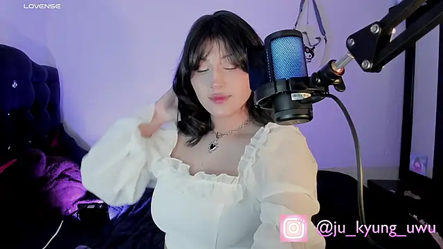 Ju Kyung online show from 02/28/25, 07:48