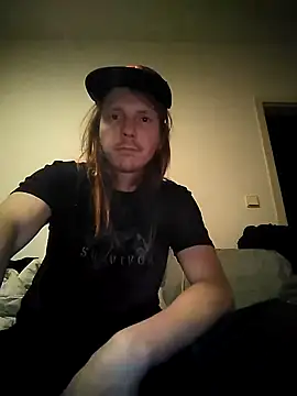 Vlastislav23 online show from 12/05/25, 07:54