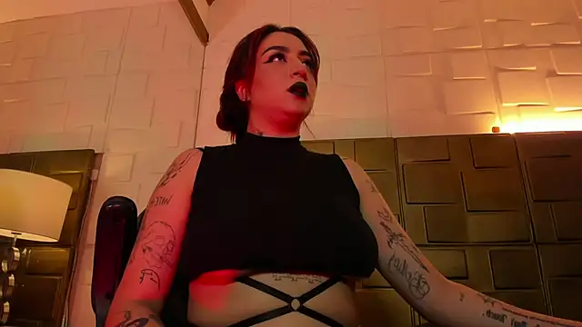 AnnikaMerliahh  online show from 03/05/25, 03:40