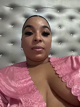 EileenBenzon online show from 02/26/26, 05:23