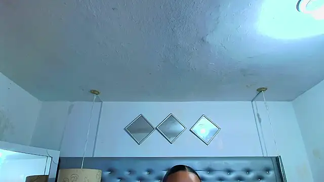 EileenBenzon online show from 03/20/26, 03:17