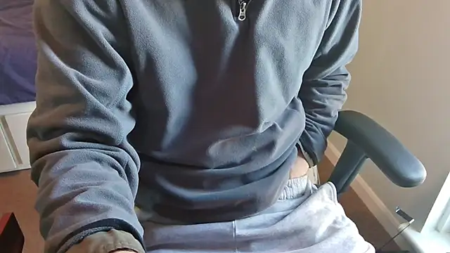 an4y8ot online show from 11/25/25, 12:38