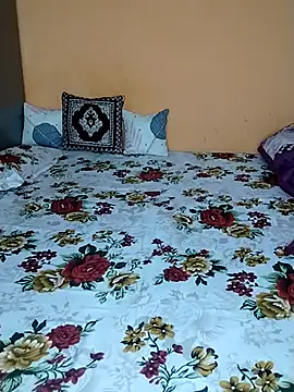 Black baby online show from 03/11/25, 07:47