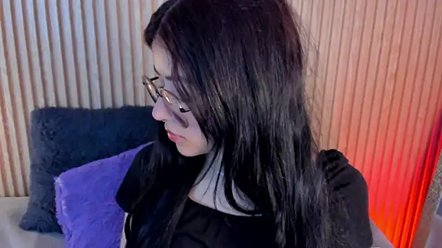 lana dol online show from 10/21/25, 01:23