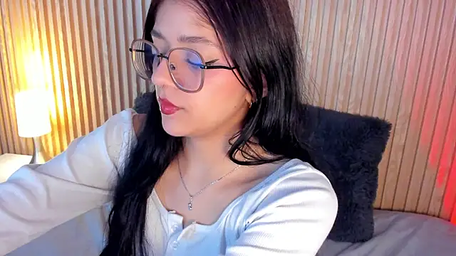 lana dol online show from 10/24/25, 01:07