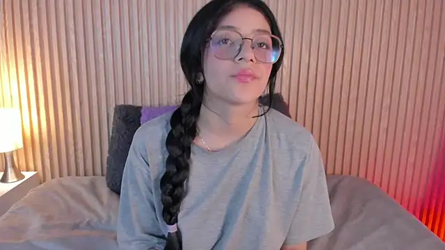 lana dol online show from 11/19/25, 02:28