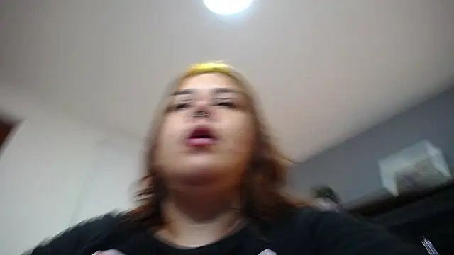 Snapshot of noaah_brown chatting on 12/14/24, 12:12 noaah brown online show from 12/14/24, 12:12