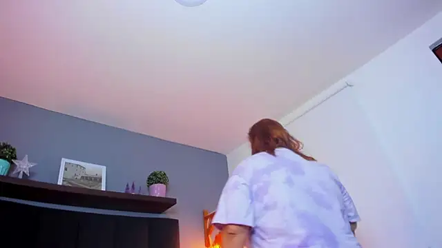 Snapshot of noaah_brown chatting on 01/20/25, 09:43 noaah brown online show from 01/20/25, 09:43