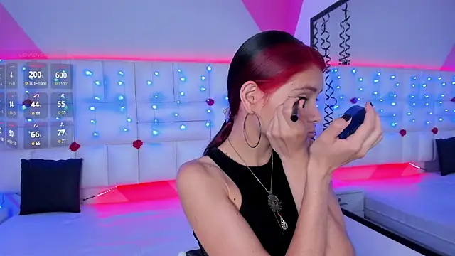 Snapshot of Salome_rouse1 chatting on 01/17/25, 07:49 Salome rouse1 online show from 01/17/25, 07:49