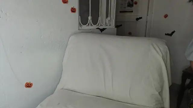 skinny sweet2411 online show from 11/06/25, 08:32