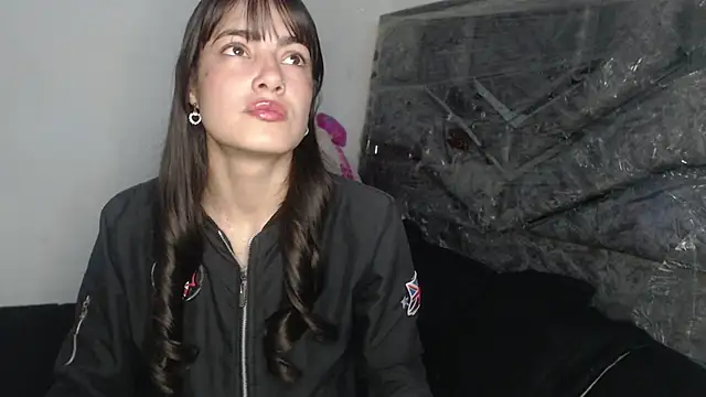 skinny sweet2411 online show from 04/11/26, 09:02