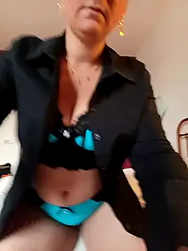 Nell-X online show from 10/29/25, 12:18