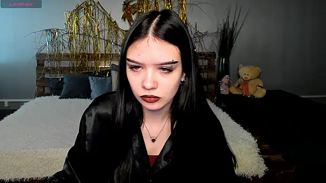 SweetyDeviliya online show from 02/15/25, 08:44