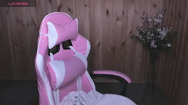 SweetyDeviliya online show from 03/12/25, 10:16