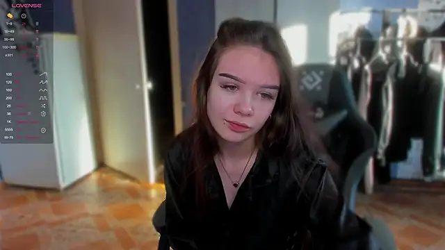 SweetyDeviliya online show from 12/05/25, 07:50