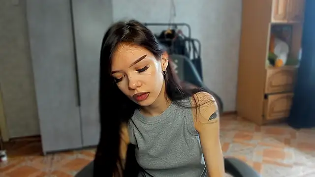 SweetyDeviliya online show from 05/12/26, 08:44