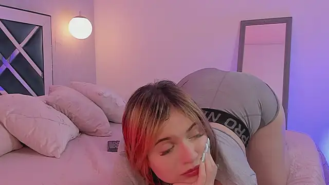 ibella7 online show from 03/19/25, 01:43