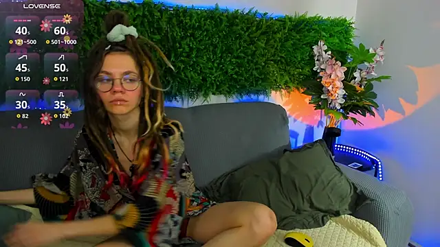 Snapshot of Rin_Skylar chatting on 11/21/25, 07:29 Rin Skylar online show from 11/21/25, 07:29